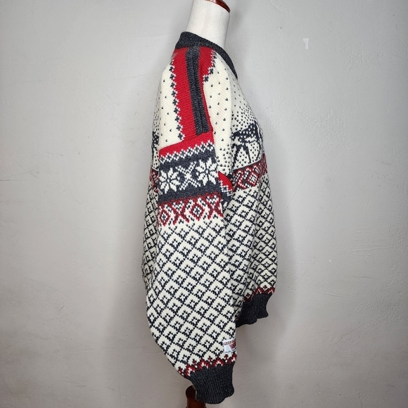 Vintage Nordstrikk 100% Wool Norwegian Fair Isle Reindeer Motif Sweater Size L - Picture 8 of 12